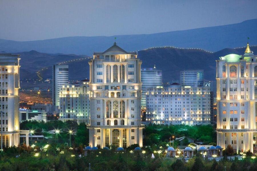 Short Turkmenistan tour from Uzbekistan