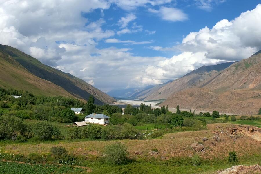 Pamir Tour: 4 days