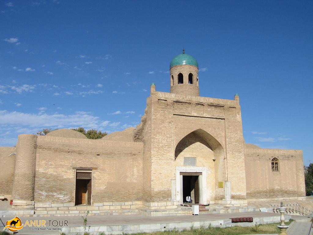 Main photo
