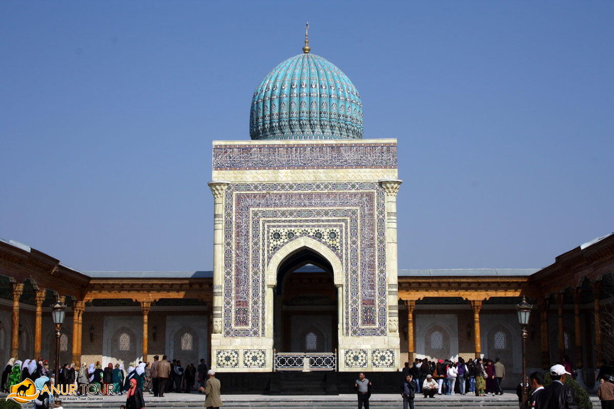 Main photo