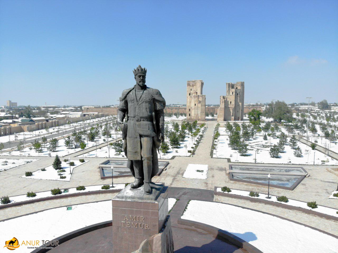 Main photo