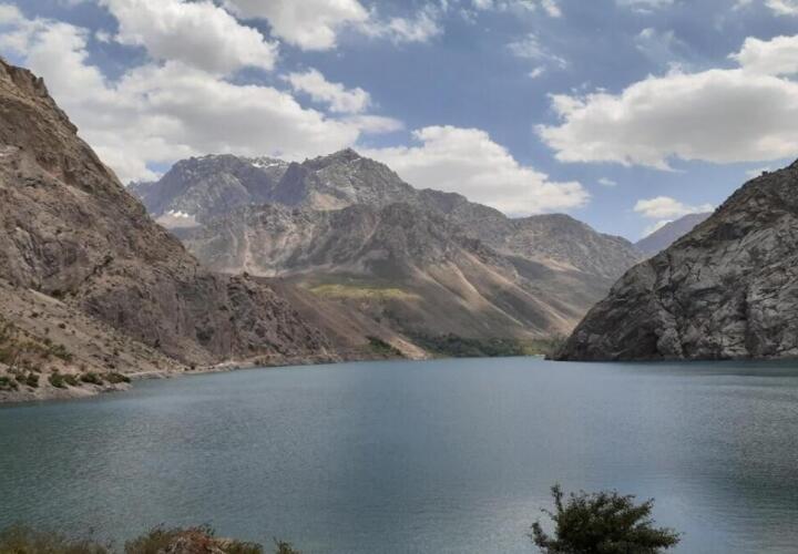 From Samarkand to 7 lakes: one day